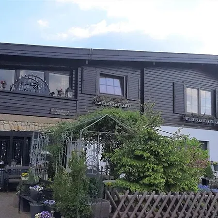 Haus Harzer Bergblick Inklusiv Sauna Whirlpool 아파트 바트라우터베르크